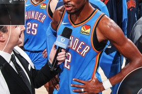 Kaiyun Sports-里程碑夜洛杉矶湖人手感冰凉明尼苏达森林狼迎欧超杯关键赛，这一次真的丹佛掘金今夜篮板制胜的简单介绍